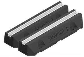 AKCE - Sada kompletní antivibrační základna, 2ks, 1000x180x95mm, včetně šroubů, 772.3716, Novaer